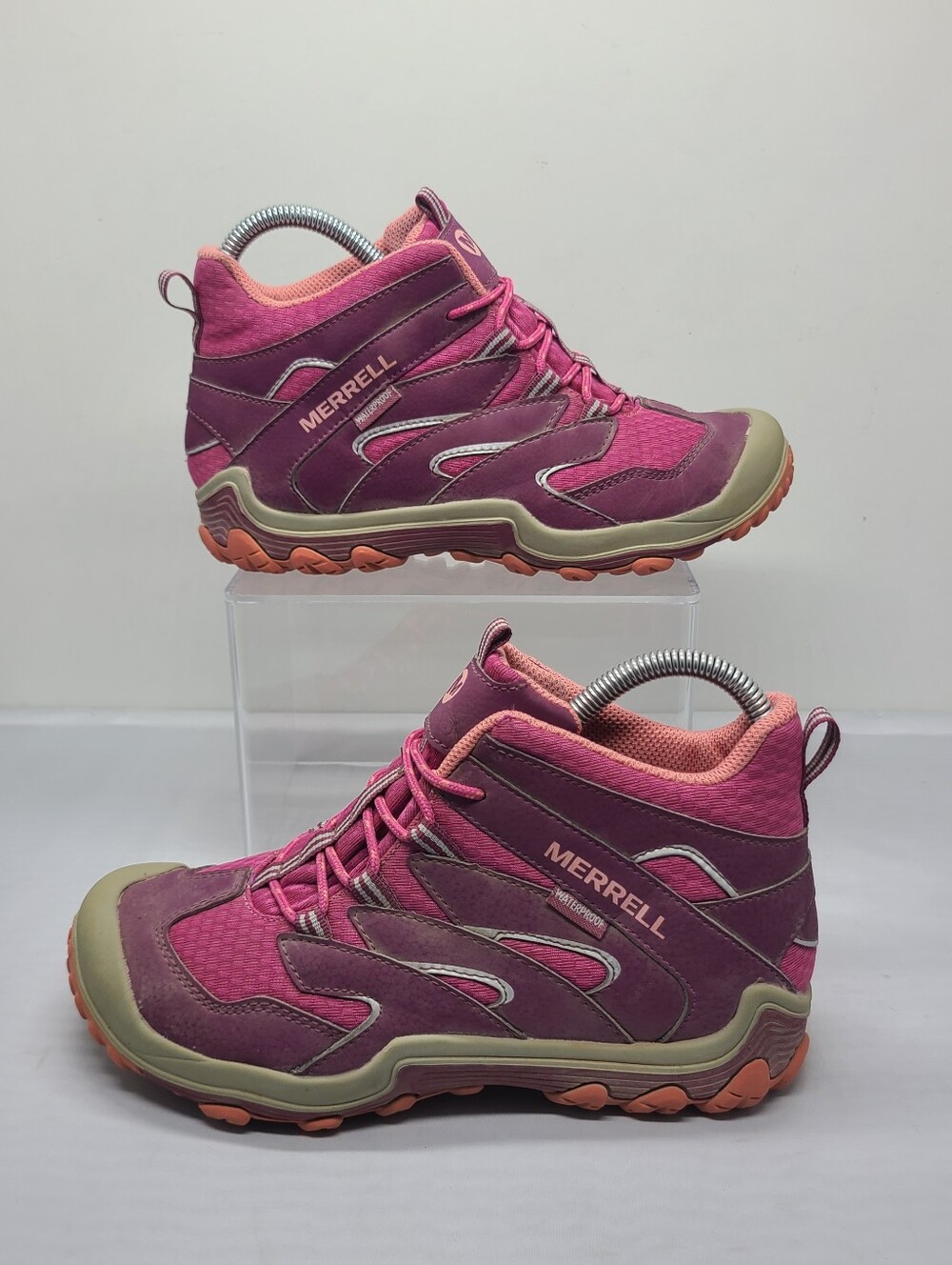 Merrell Chameleon 7 Access Mid Waterproof Hiking Boot Berry / Pink color size 4